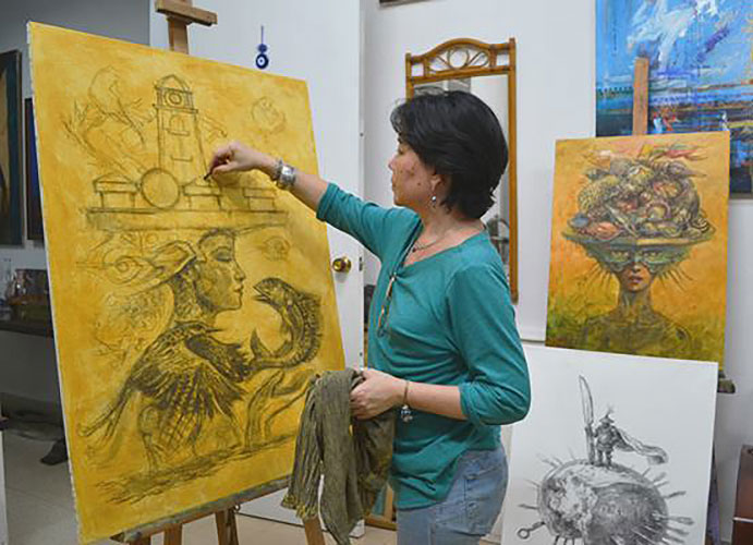 Alicia de la Campa Pak working